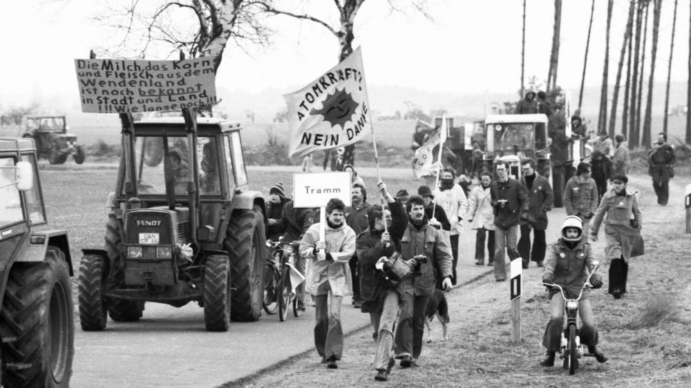 Bauern und Teile der Bevölkerung demonstrieren 1979 im Wendland