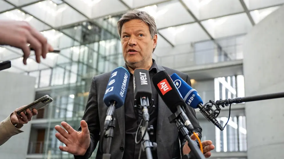 Minister dementiert im Bundestag Vorwurf der Täuschung