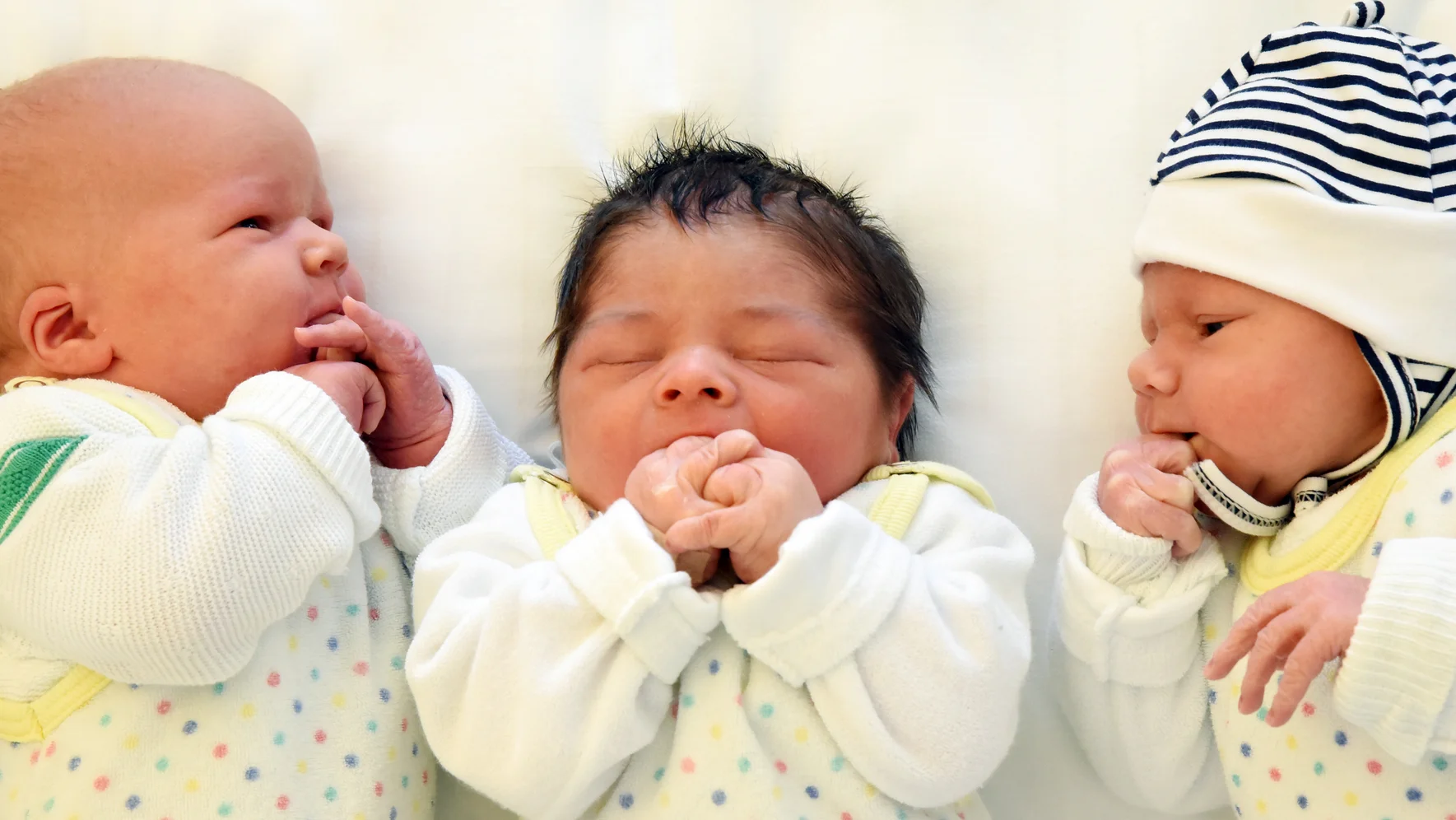 Noch nie sind in der Nachkriegszeit so wenige Kinder in Deutschland geboren worden wie im Jahr 2025. 