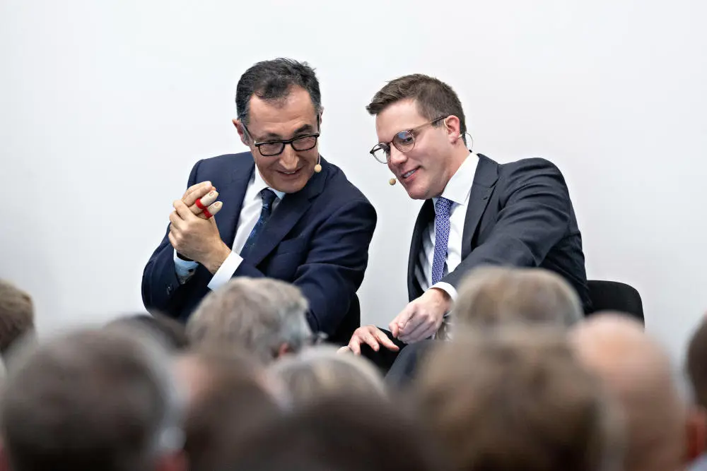 Manuel Hagel und Cem Özdemir im Gespräch