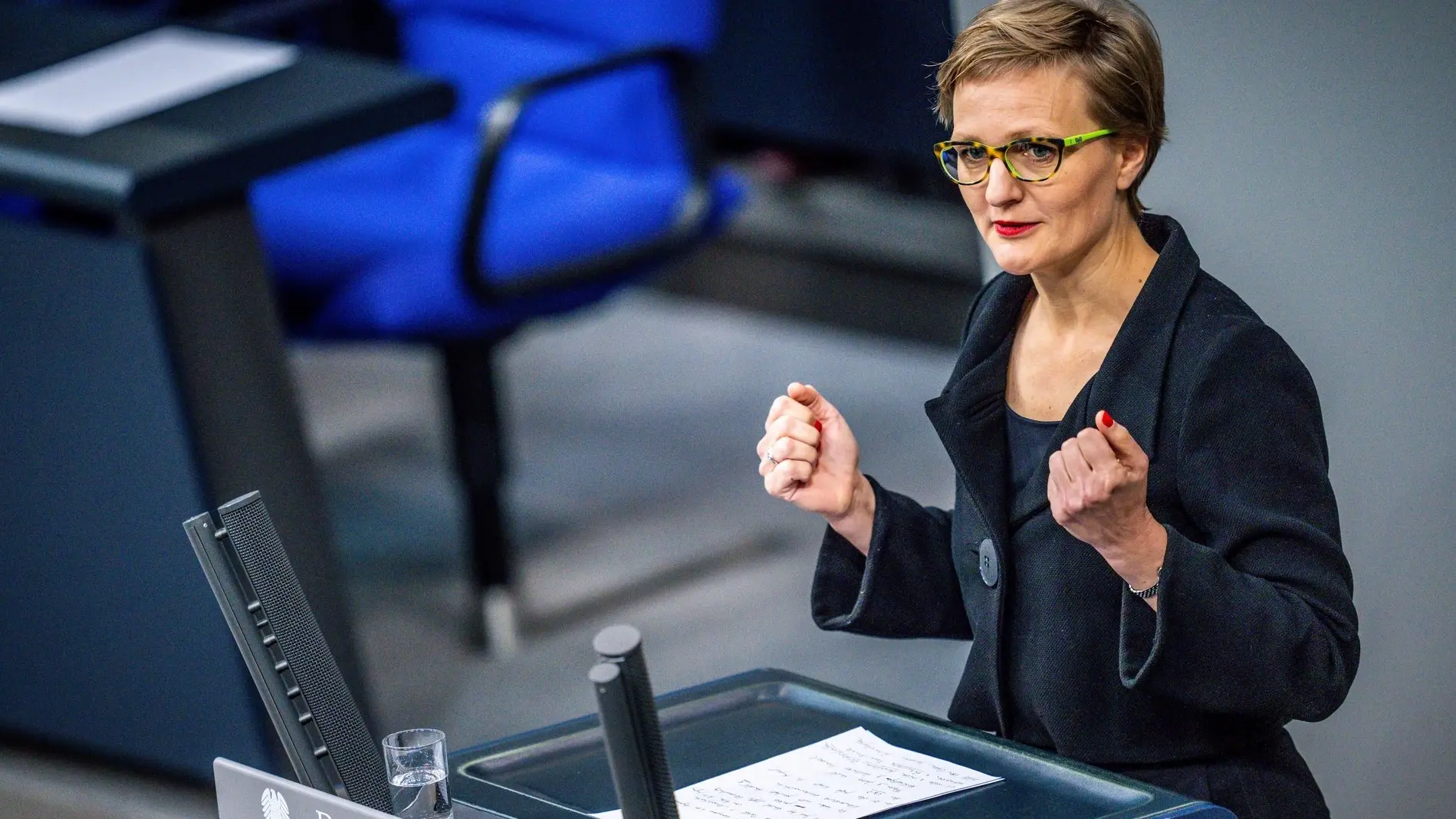 Franziska Brantner Franziska Brantner spricht im Plenarsaal im Deutschen Bundestag.