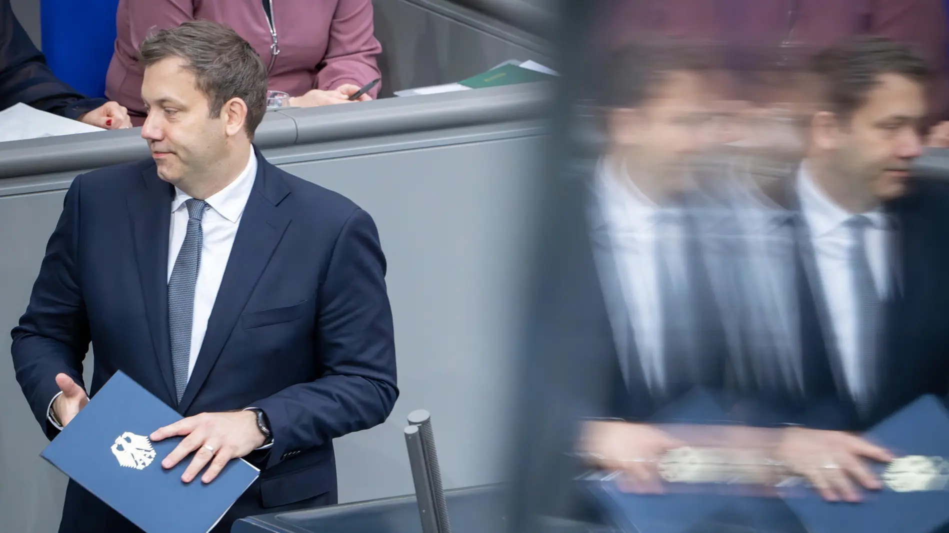 Lars Klingbeil am Rednerpult