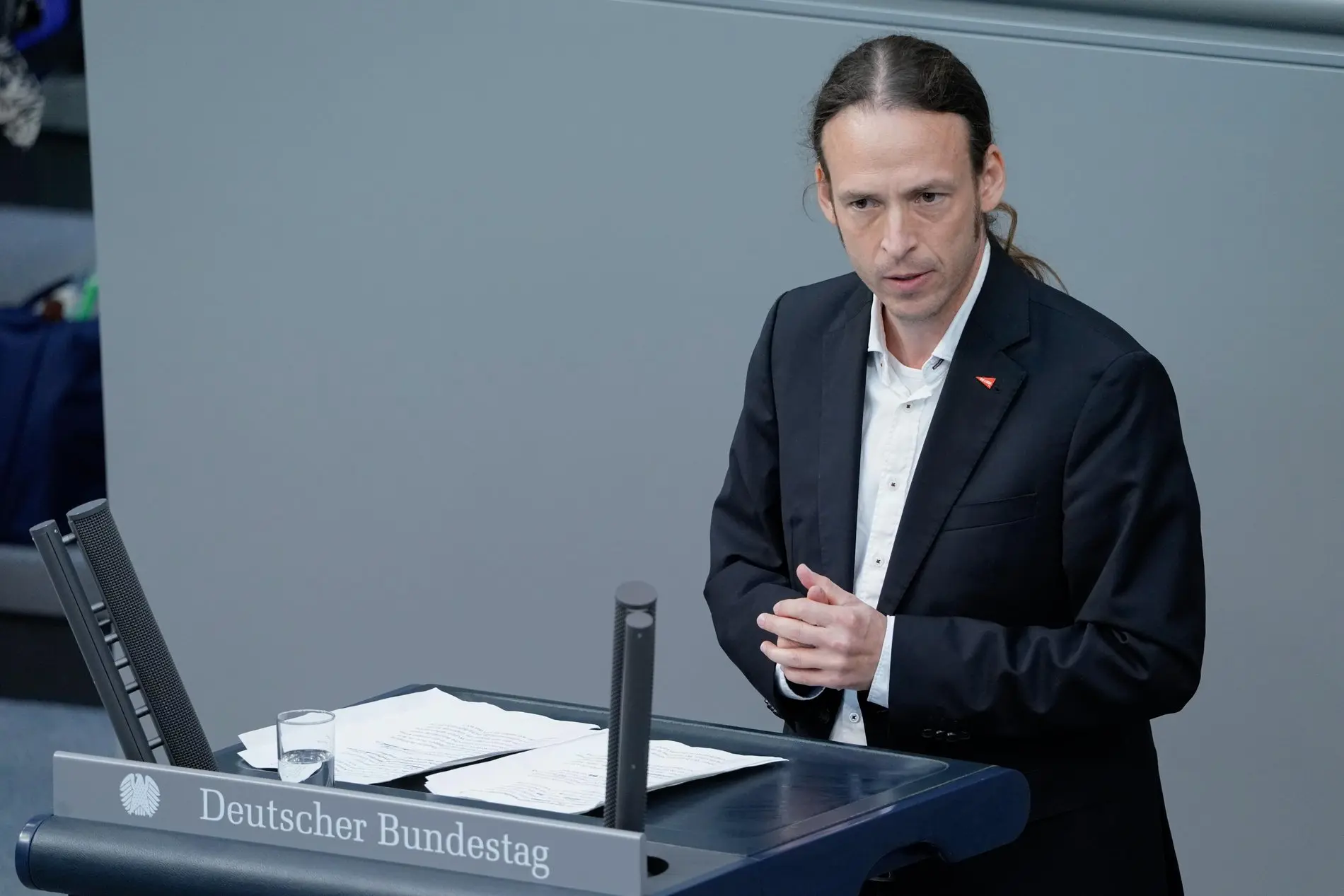 Pascal Meiser bei seiner Rede im Deutschen Bundestages
