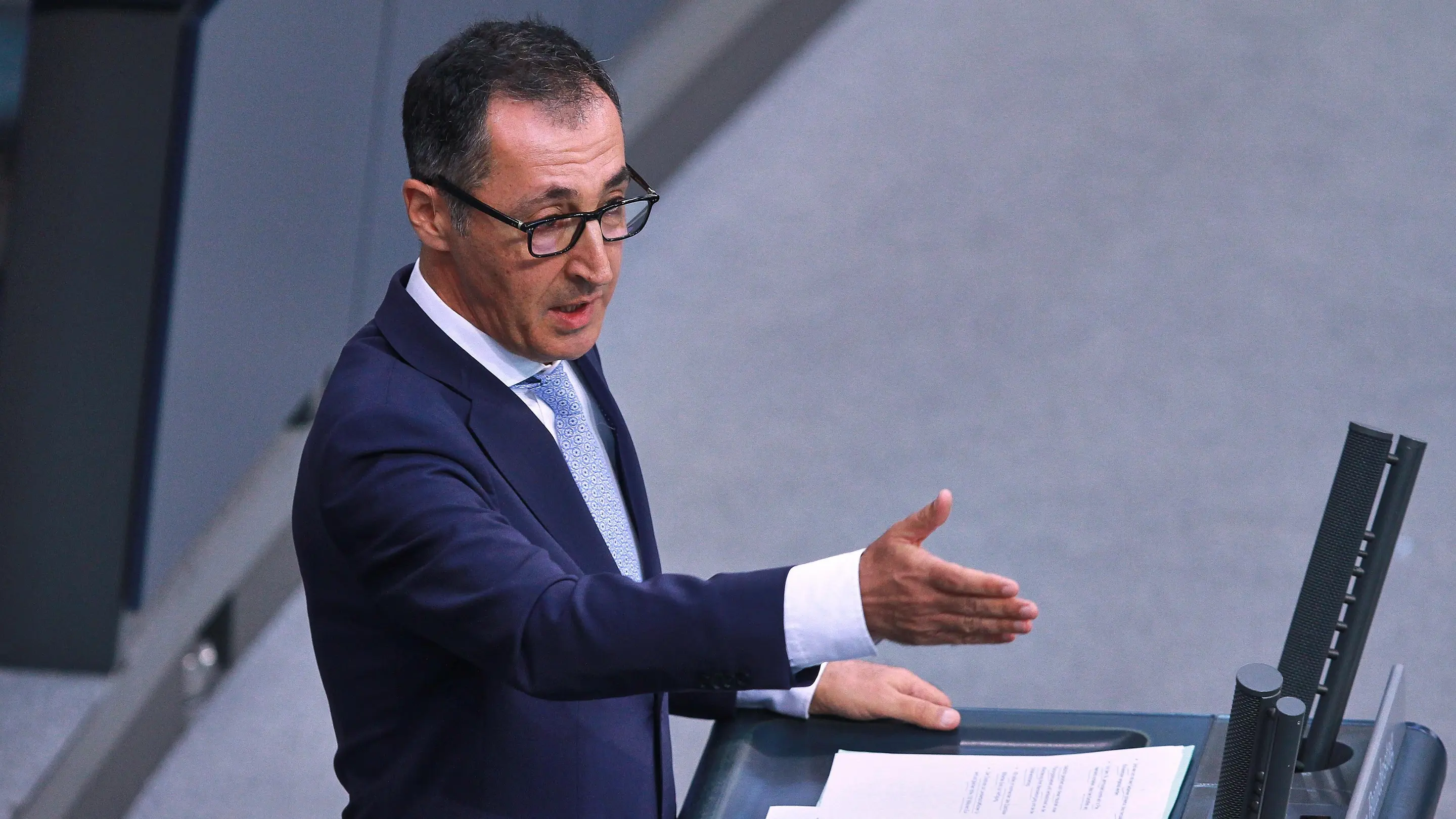 Cem Özdemir Cem Özdemir bei einer Rede