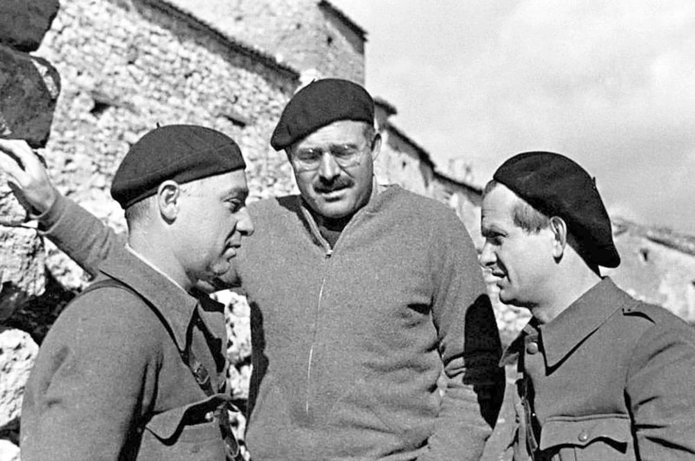 Ernest Miller Hemingway, Ilja Grigorjewitsch Ehrenburg und Gustav Regler