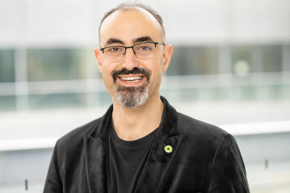 Alaa Alhamwi (Bündnis 90/Die Grünen) Alaa Alhamwi im Portrait