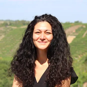 Anna-Simona Barbara Üzel im Portrait