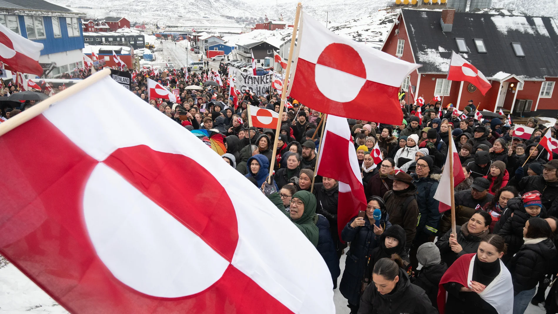 Mehr zum Thema "Territoriale Ansprüche des Präsidenten auf Grönland bleiben bestehen"