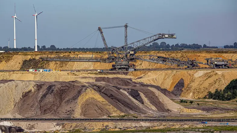 Tagebau Garzweiler im Rheinischen Braunkohlerevier.