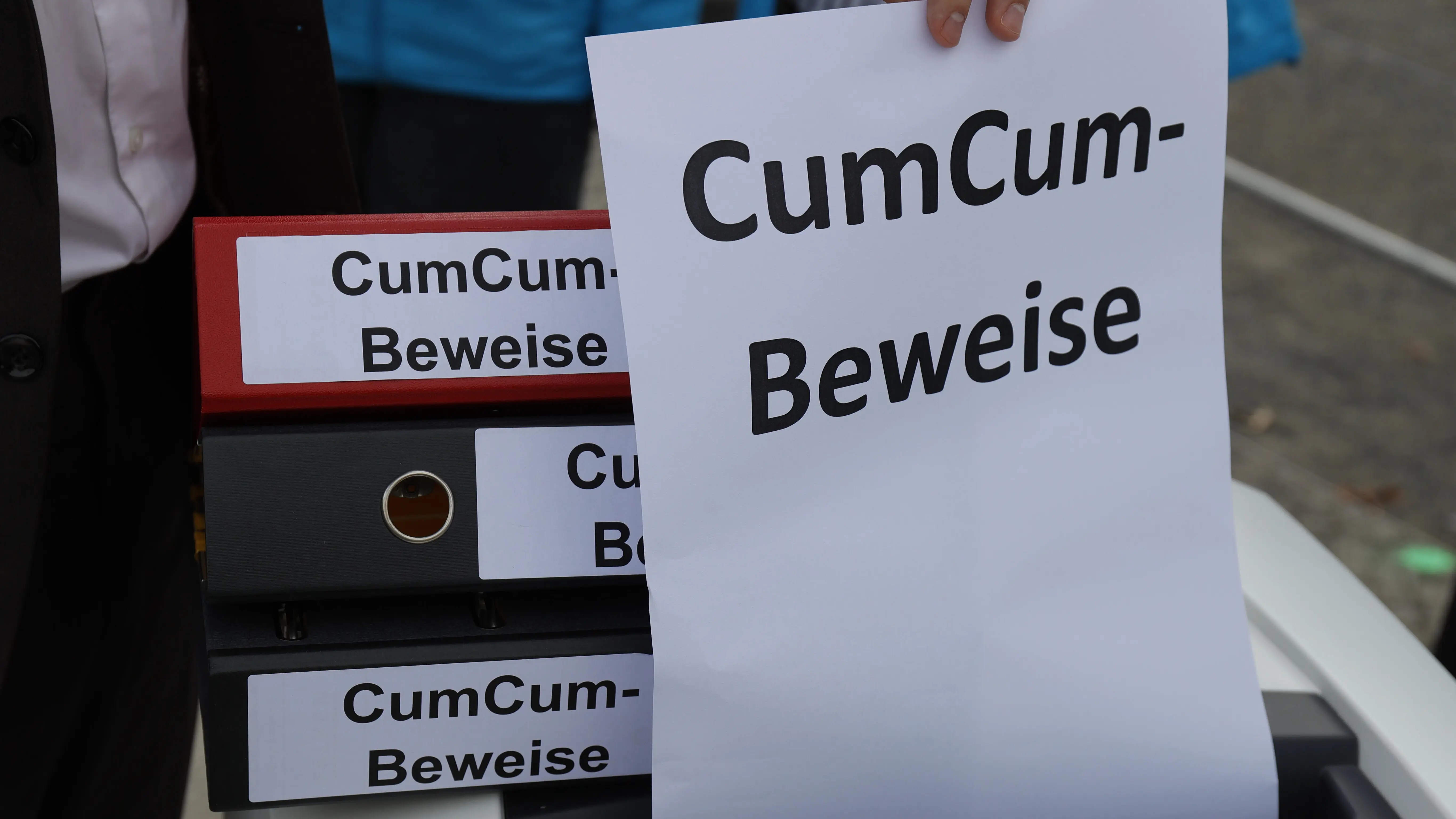 Demonstration Bürgerbewegung Finanzwende, CumCum - keine Verkürzung der Aufbewahrungsfristen beim Bürokratieentlastungsgesetz