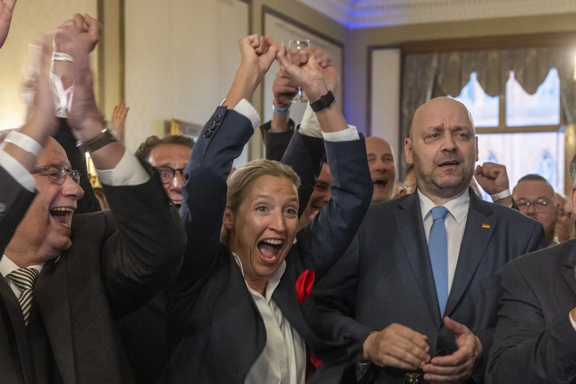 Alice Weidel (l.) und Robert Lambrou (r.) Alice Weidel und Robert Lambrou beim Feiern