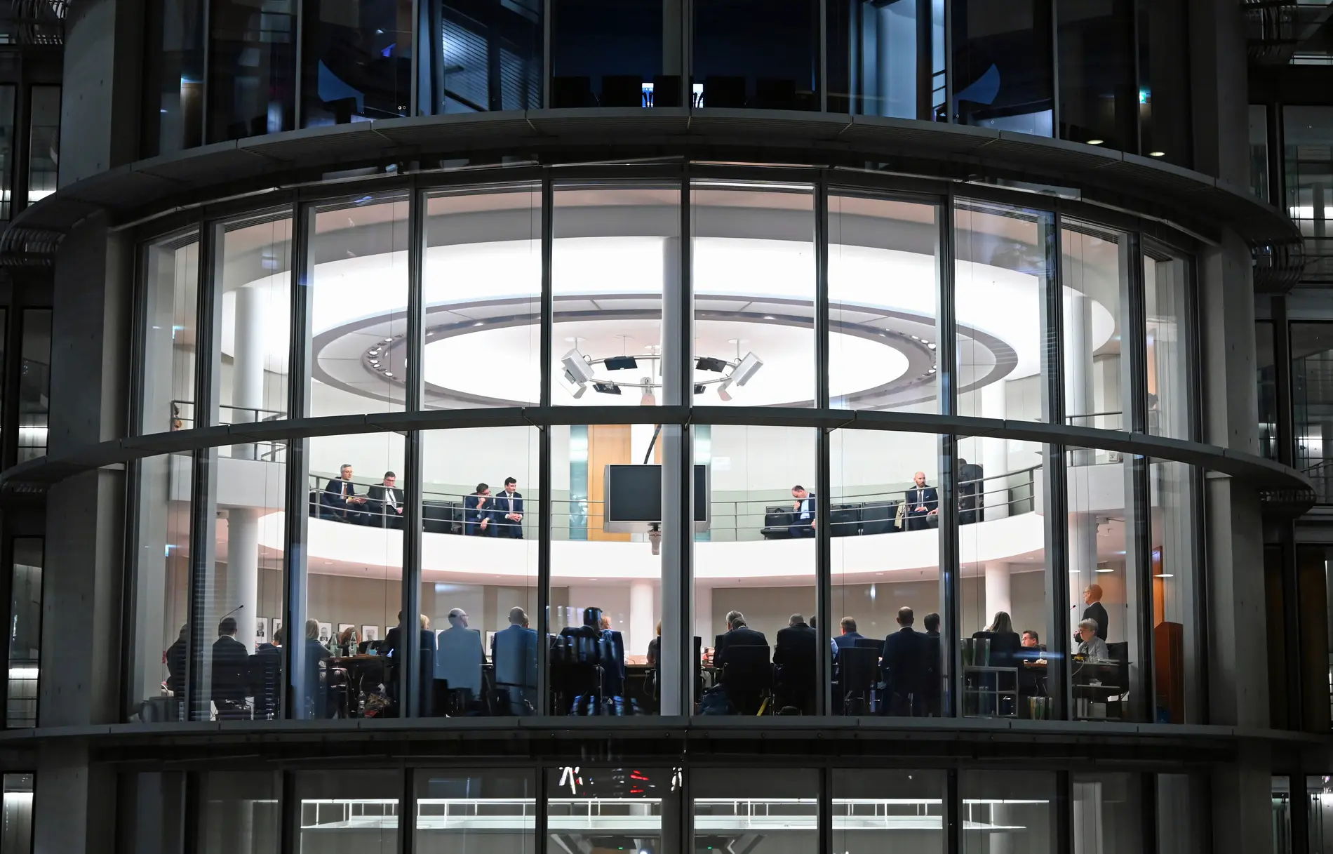 Der Sitzungsraum des Haushaltsausschusses zum Bundeshaushalt 2026 von außen.