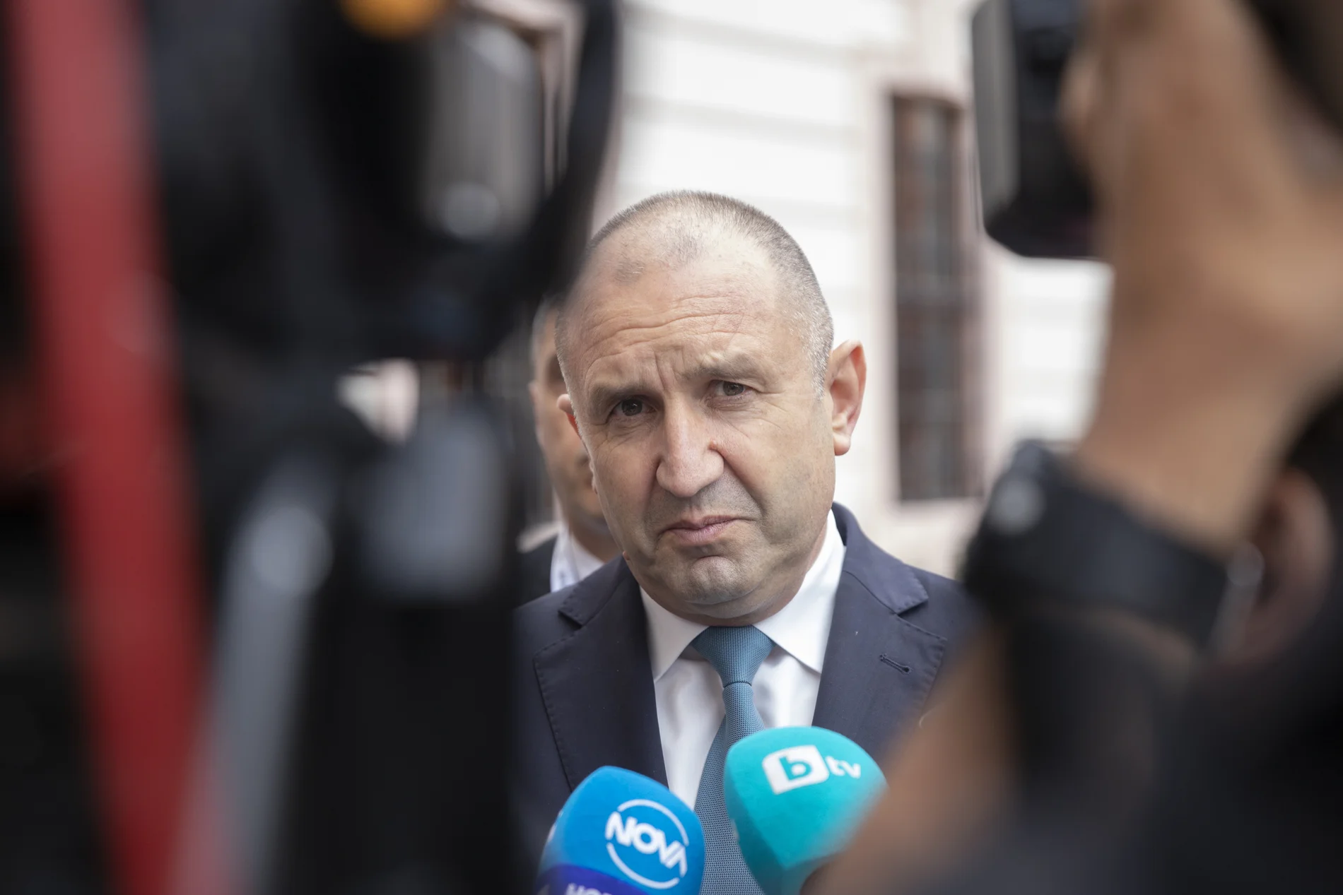 Rumen Radew am Mikrofon