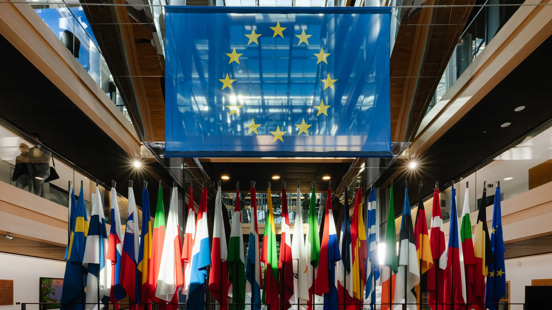 Flaggen der EU-Staaten