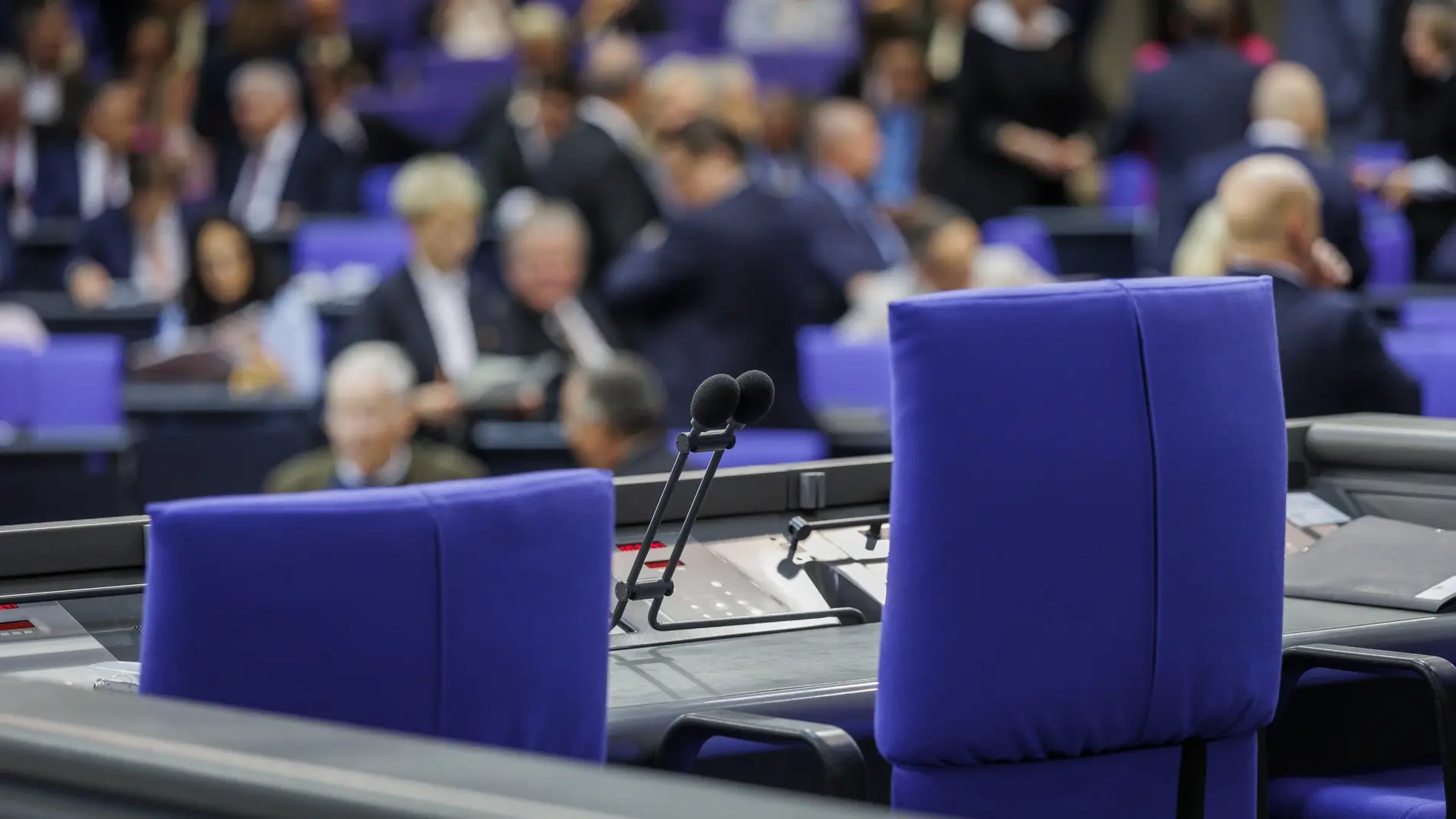 Machtzentrum des Parlaments Plenarsaal des Deutschen Bundestags