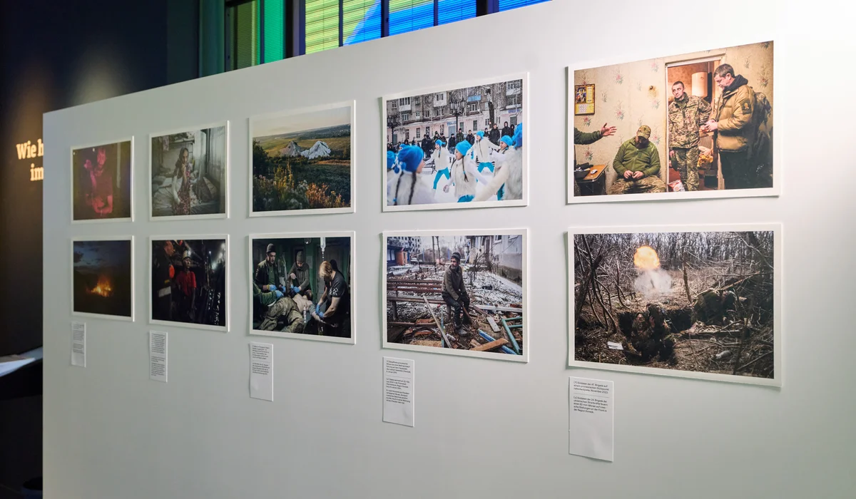 Blick auf die Ausstellung im Europäischen Haus