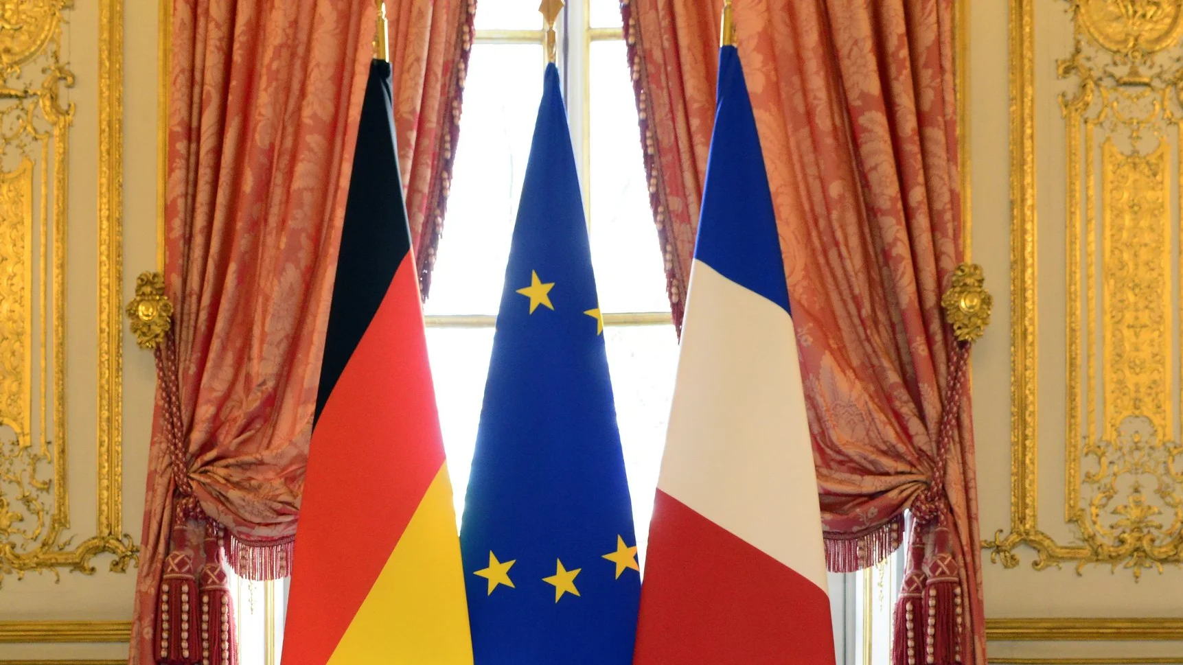 Deutschlandflagge, Frankreichflagge, Flagge der EU