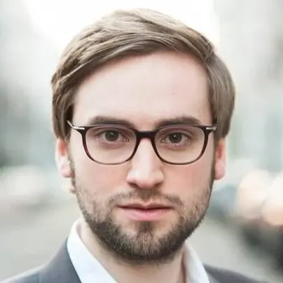 Bastian Brinkmann Bastian Brinkmann im Porträt.