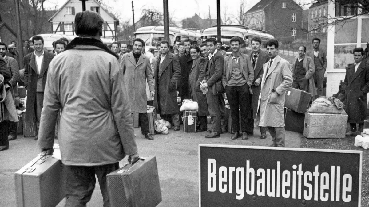 Griechische Arbeiter an der Bergbauleitstelle in Essen 1960