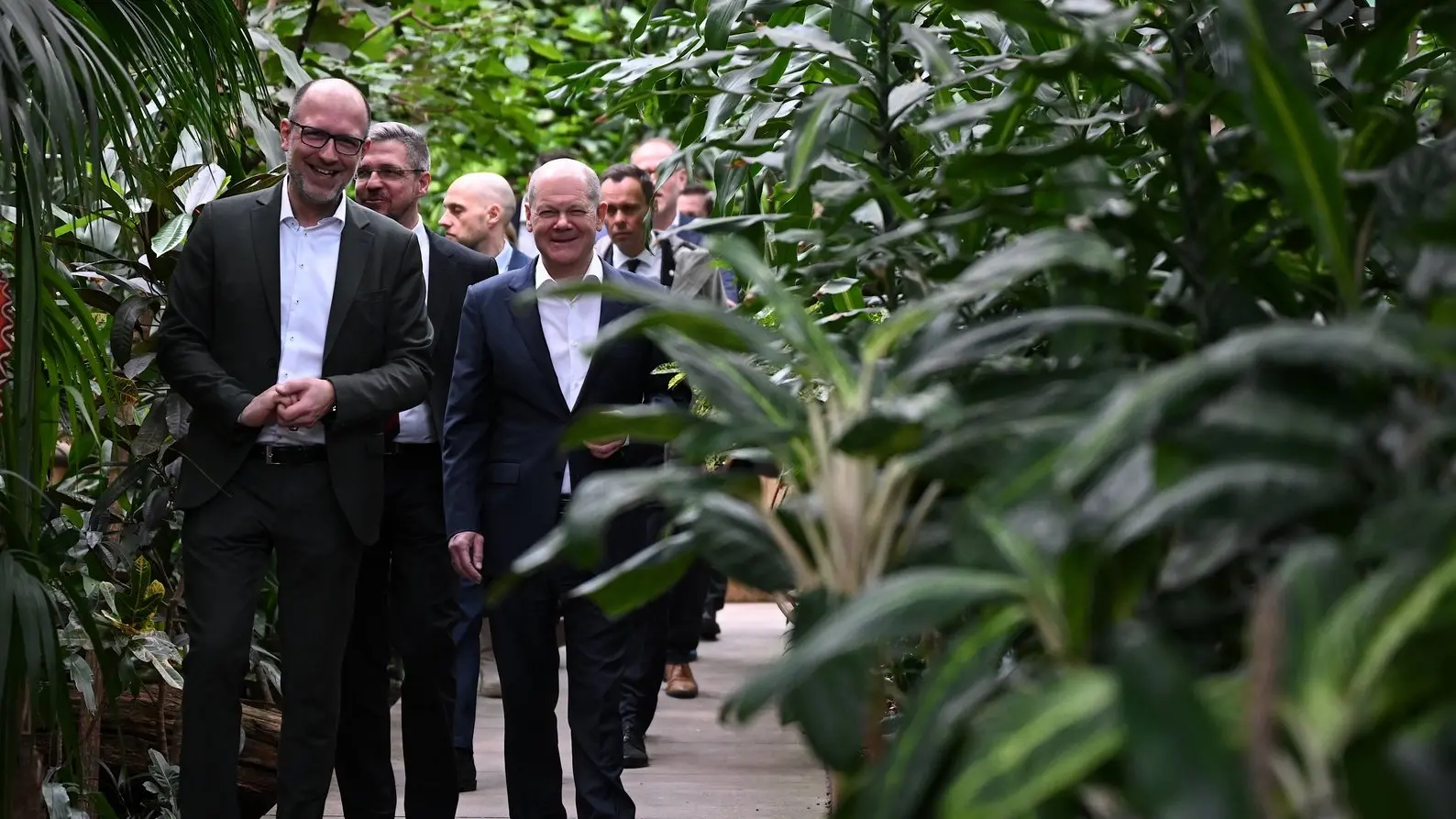 Olaf Scholz in der Biosphäre Potsdam