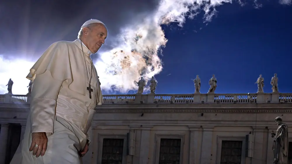 Papst Franziskus I. auf dem Petersplatz in Rom