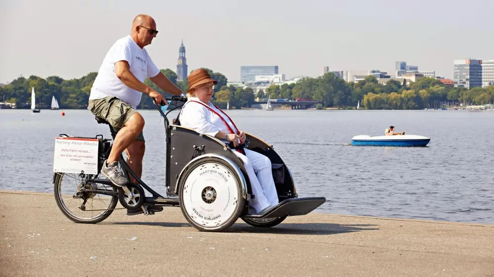 Mehr zum Thema Lösungen für die Pflegekrise gesucht