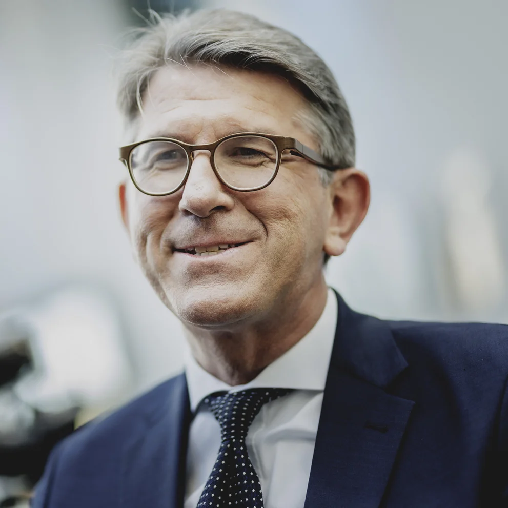 Wolfram Weimer lächelnd