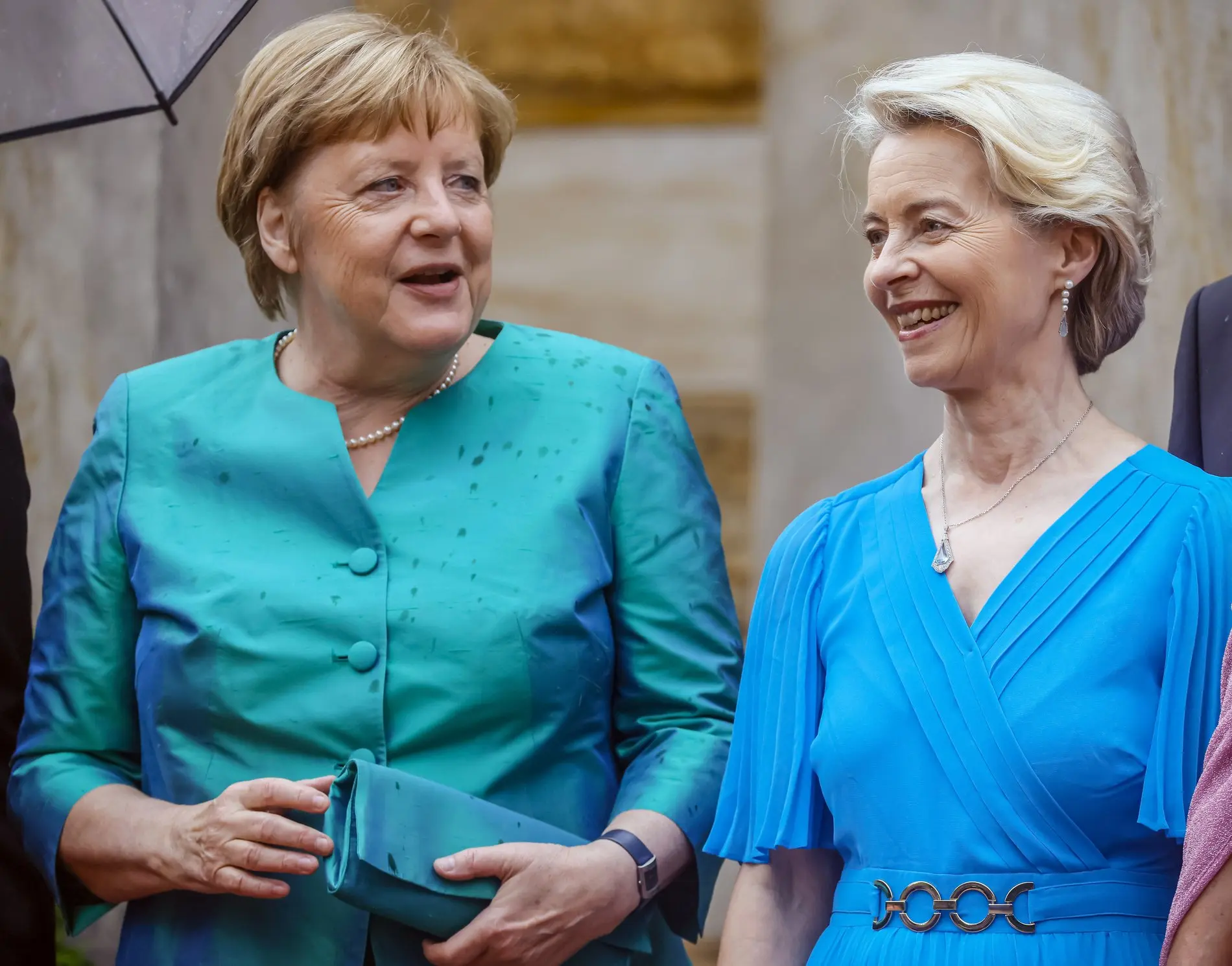 Angela Merkel und Ursula von der Leyen Angela Merkel und Ursula von der Leyen nebeneinander