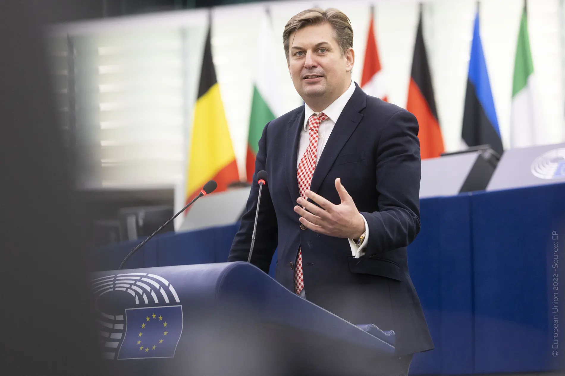 Maximilian Krah am Rednerpult
