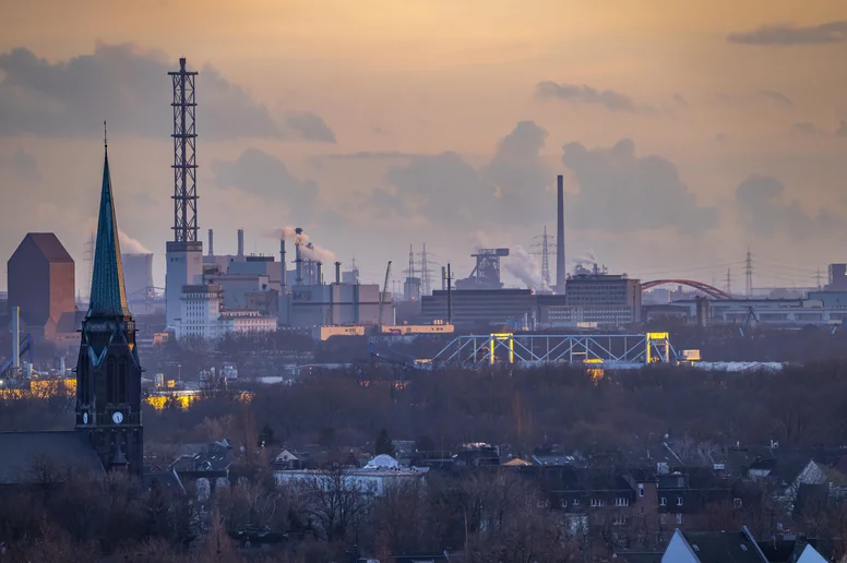 Skyline der Innenstadt von Duisburg.