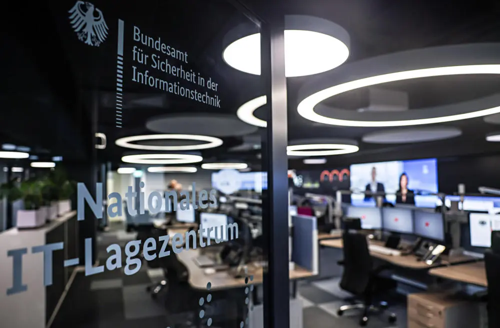 Nationales IT-Lagezentrum im Bundesamt für Sicherheit in der Informationstechnik
