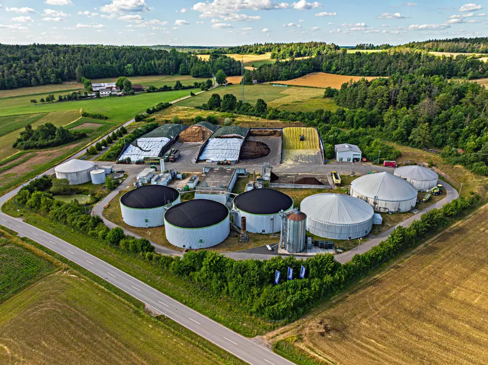 Biogasspeicher-Behälter im Biogaspark in Bayern
