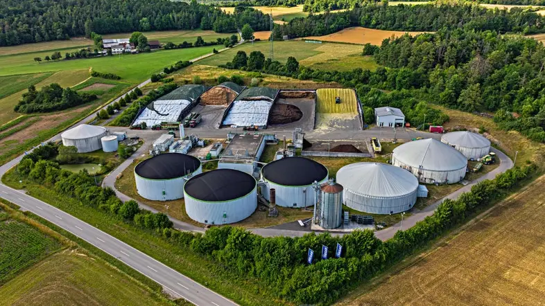 Biogasspeicher-Behälter im Biogaspark in Bayern