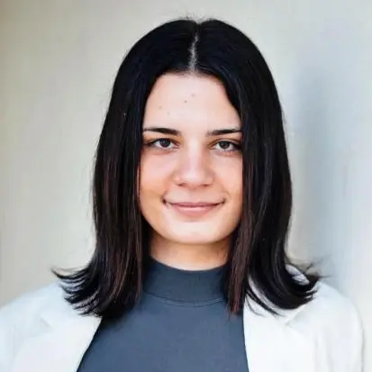 Yasemin Kamisli Porträt von Yasemin Kamisli