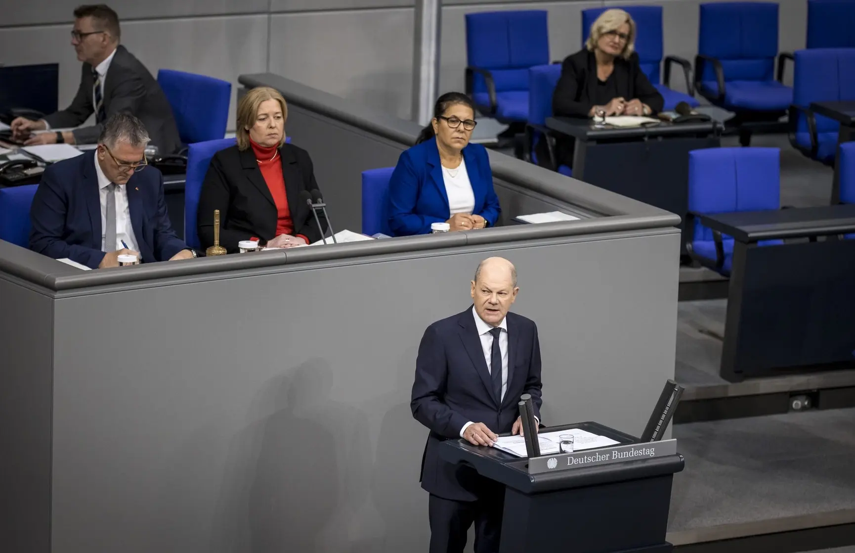 Bundeskanzler Olaf Scholz bei seiner Regierungserklärung im Bundestag