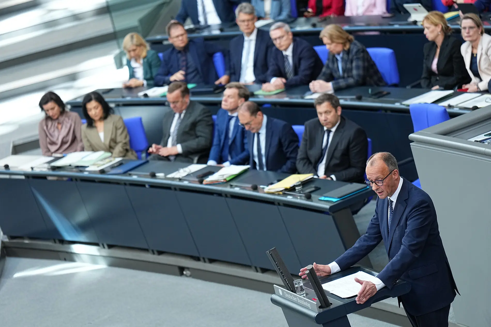 Friedrich Merz bei der Regierungserklärung Friedrich Merz am Rednerpult