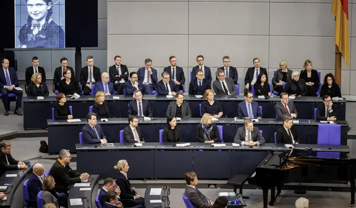 Blick auf die Bank der Bundesregierung während der Gedenkstunde