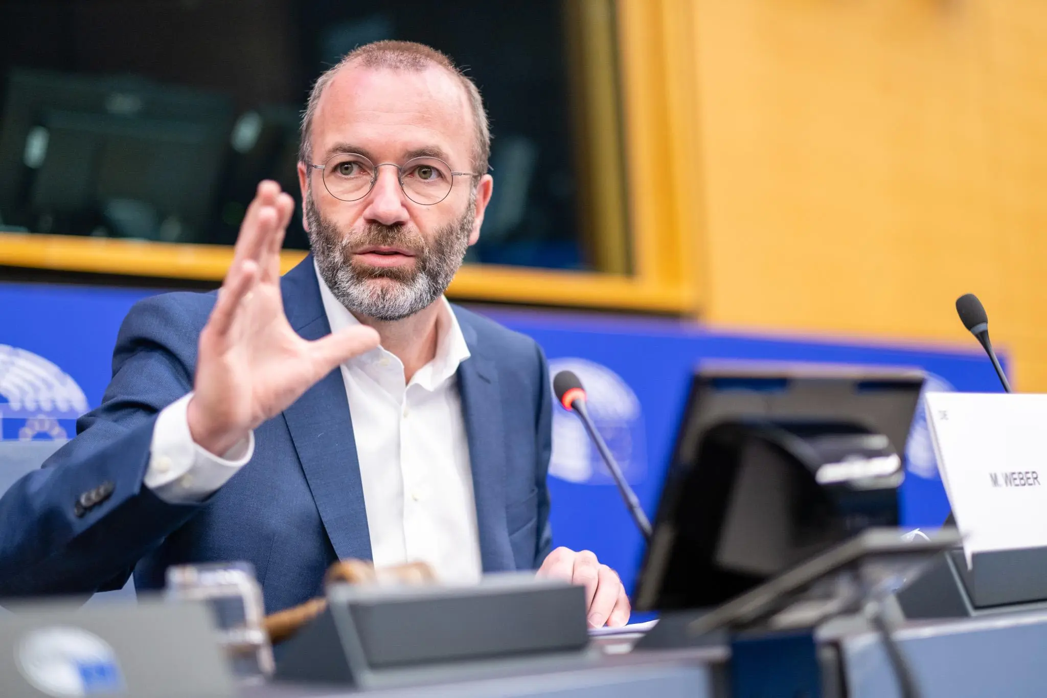 Manfred Weber am Mikrofon
