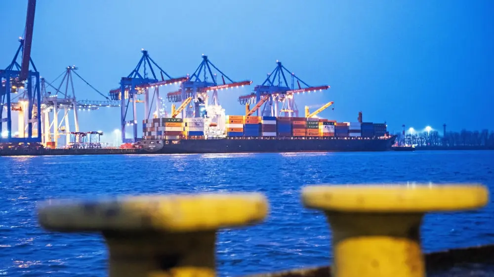 Hamburger Hafen Das Bild zeigt den Hamburger Hafen.