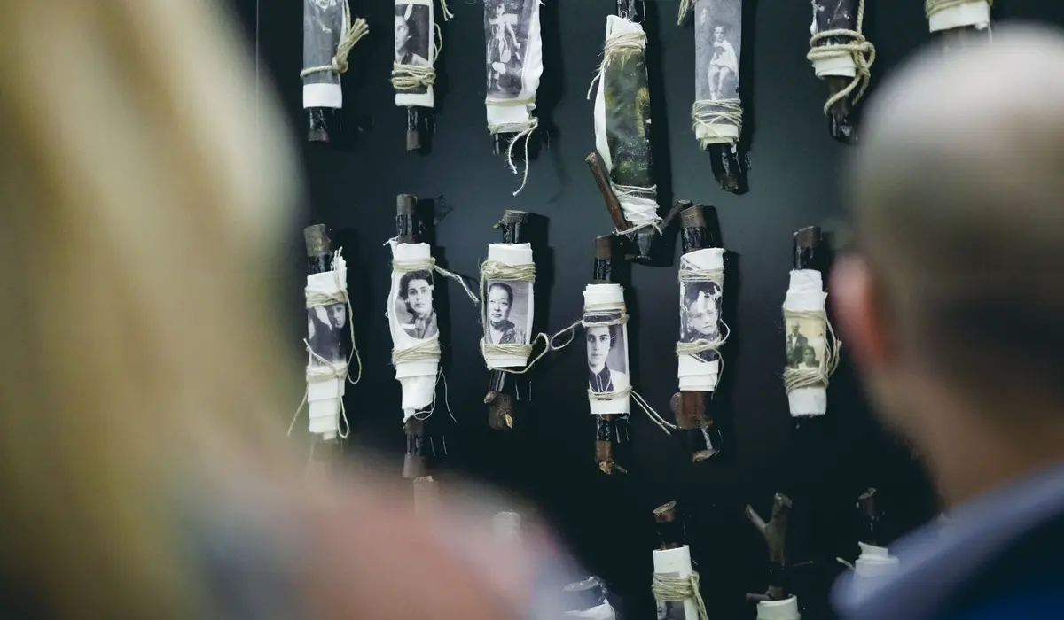 Detail der Ausstellung "Gesetz zum Leben"