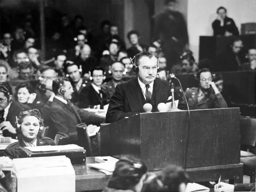 Chefankläger Robert H. Jackson während der Verhandlung im Gerichtssaal 