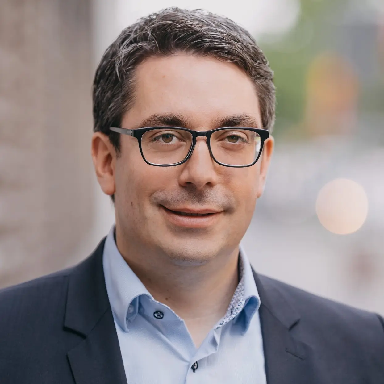 Stefan Rouenhoff (CDU) Porträt von Stefan Rouenhoff lächelnd mit Brille