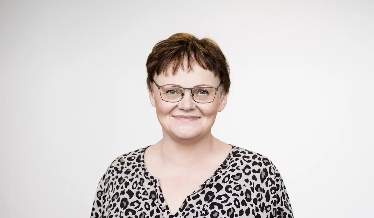 Porträt von Sylvia Lehmann