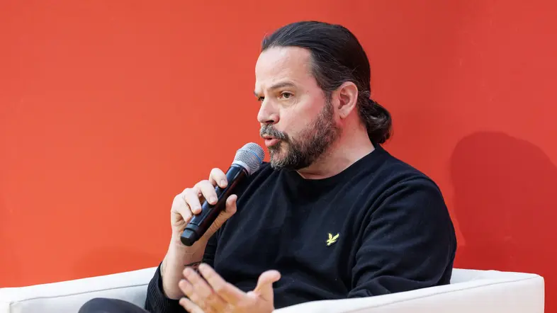 Ingo Petz mit Mikrofon