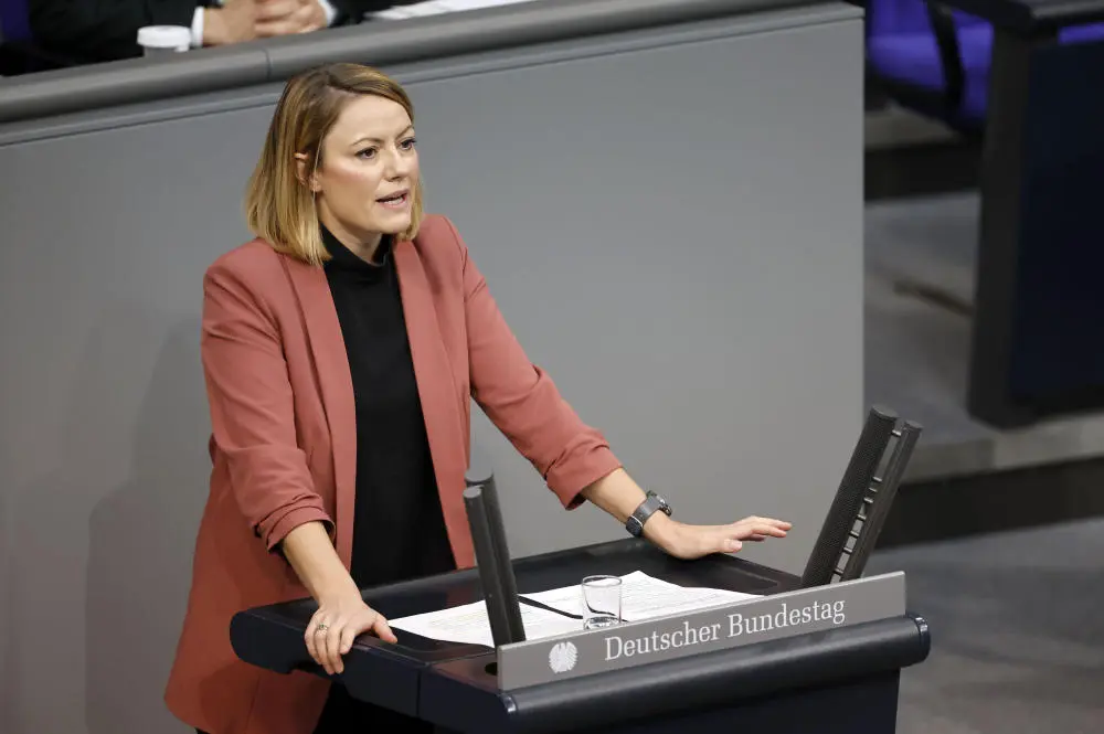 Clara Bünger während ihrer Rede im Deutschen Bundestag