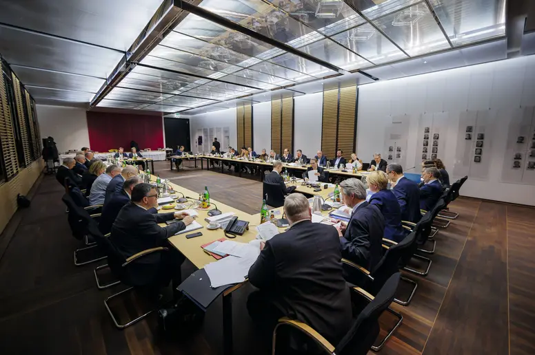 Eine Sitzung des Vermittlungsausschusses