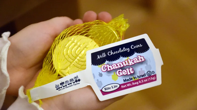 Chanukah Gelt