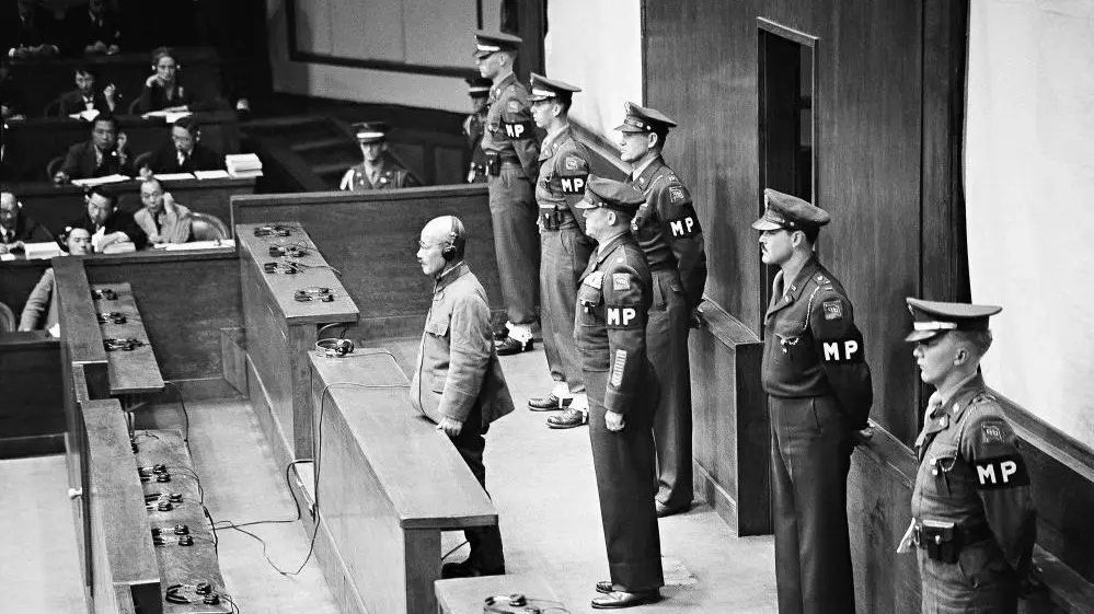 Hideki Tojo beim Tribunal in Tokio