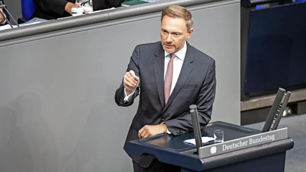 Christian Lindner am Rednerpult im Deutschen Bundestag