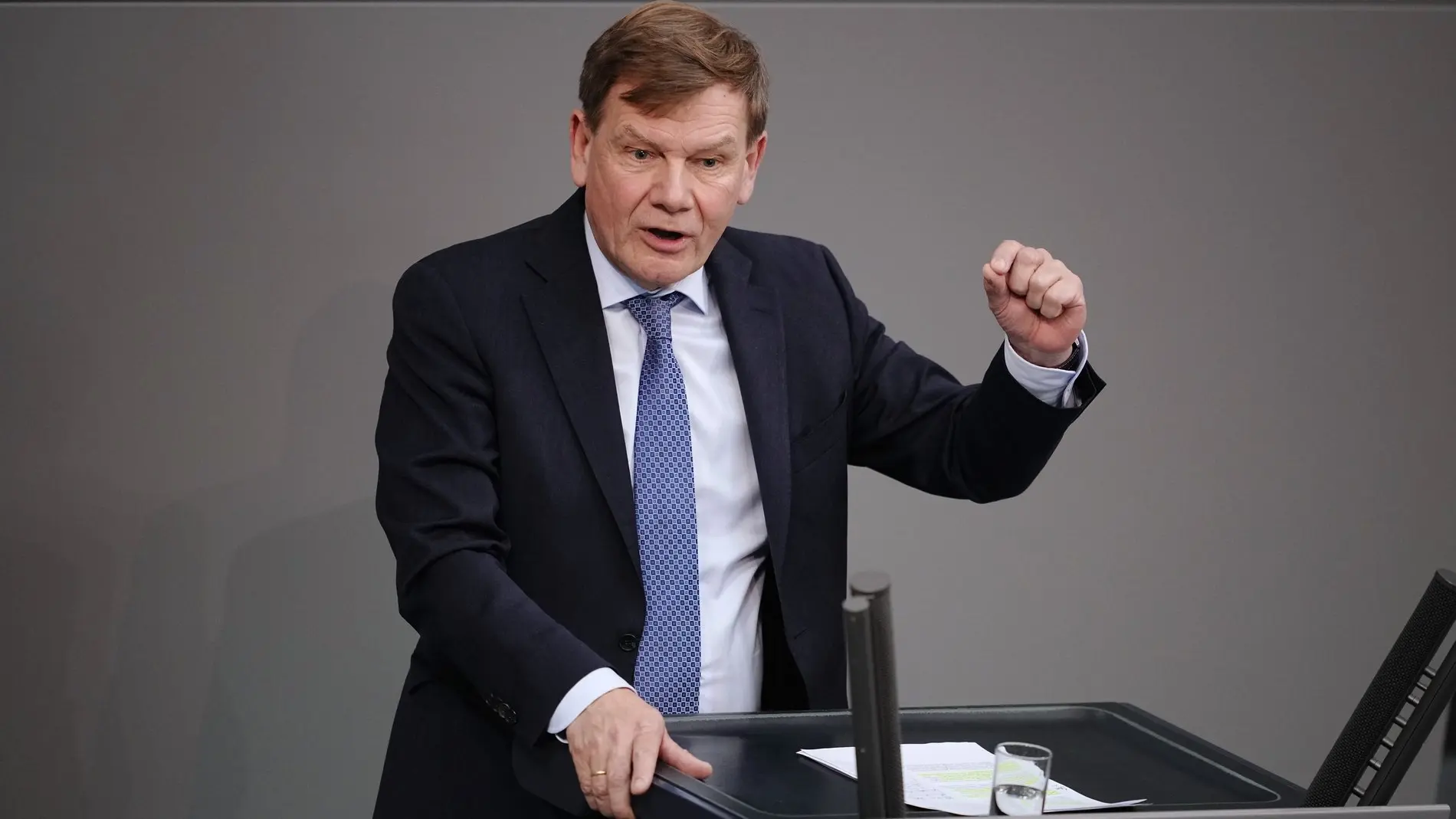 Johann Wadephul (CDU) Johann Wadephul hält eine Rede im Bundestag.